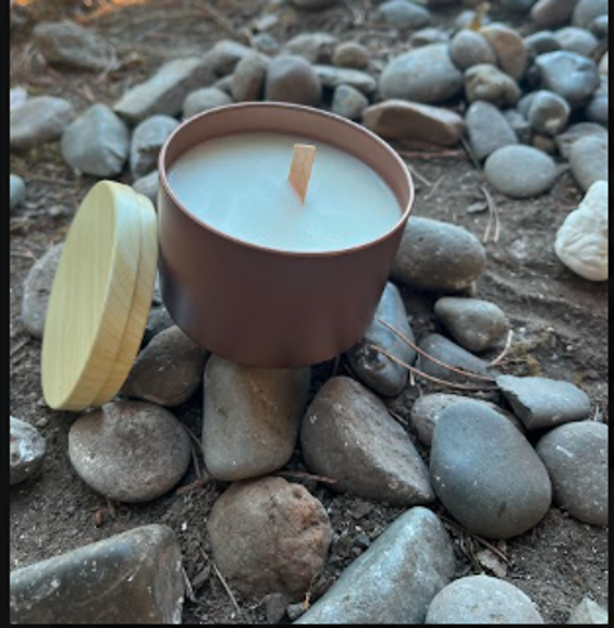 Phaotic Cedar Essential Oil Soya Wax Candle in Gold metal Jar 4 oz